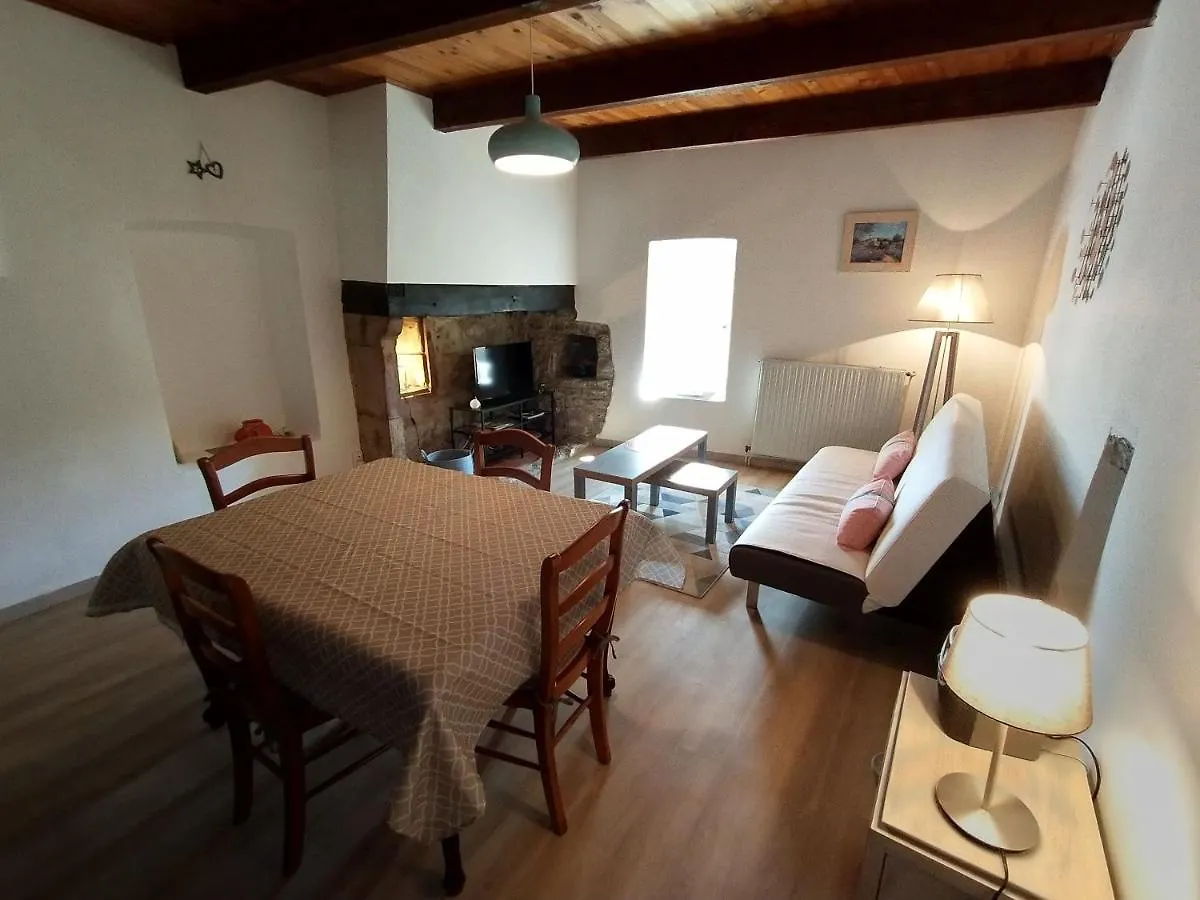 Holiday home Gite La Serre - Maison De Village Au Calme Et Au Coeur Des Plus Beaux Sites Ardechois Grospierres France